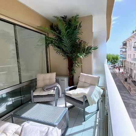 Studio Terrasse A 30M Des Plages Saint-Raphael  Exterior photo